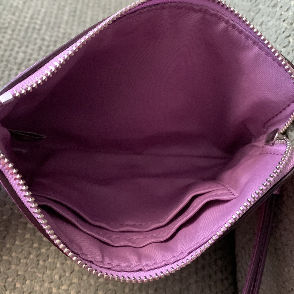 Coach 2017 Metallic Lilac Wristlet - Picture 7 of 8